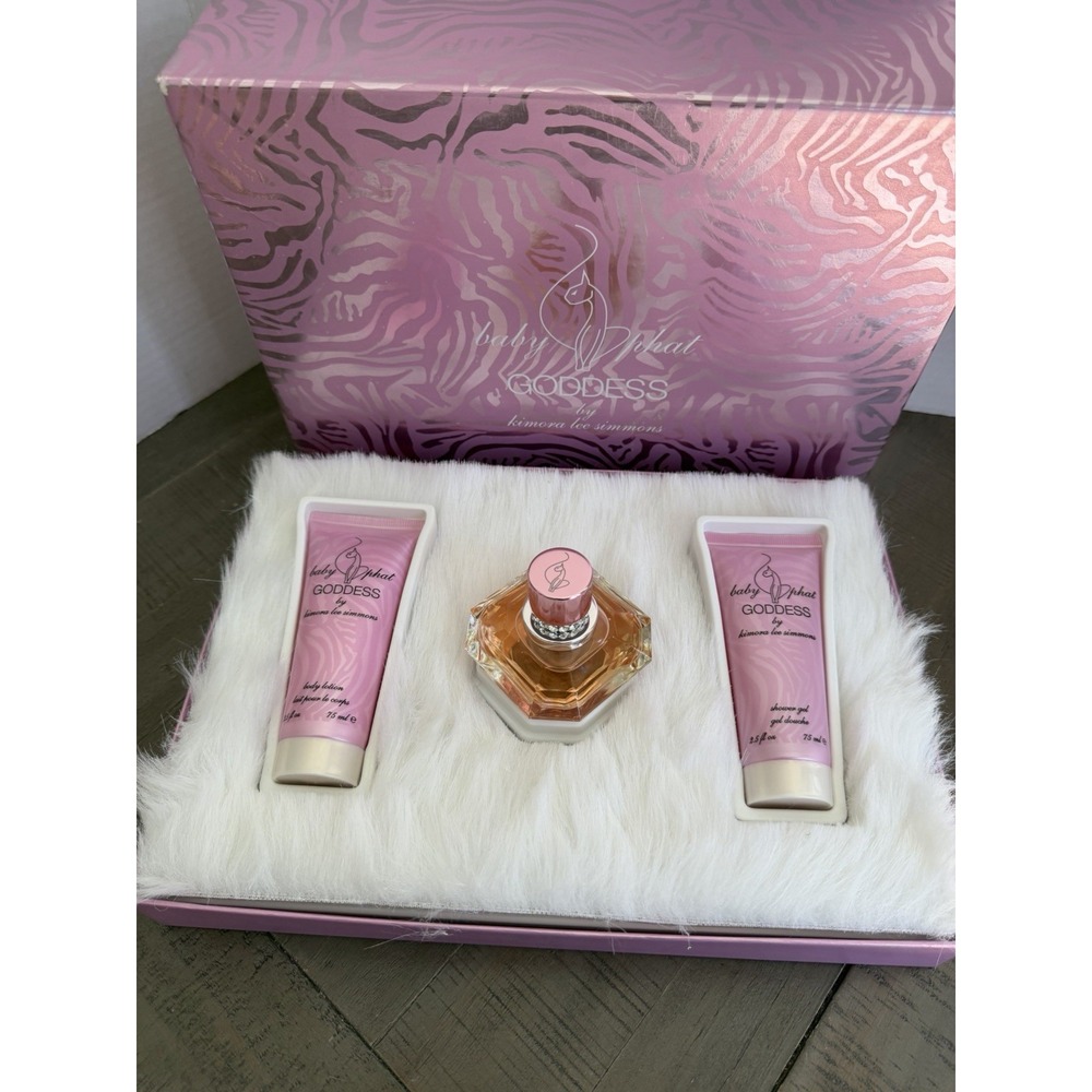 Baby Phat Goddess Kimora Lee Simmons Gift Set Perfume Body Lotion Shower Gel